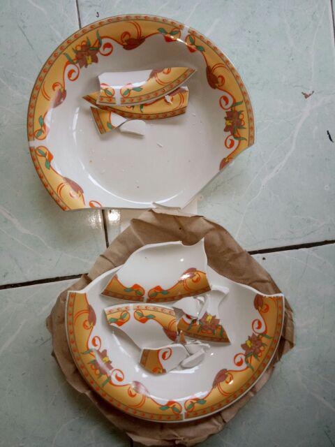Piring Lontong Vicenza 9 Inch - Vicenza Original P131 (1 Lusin)