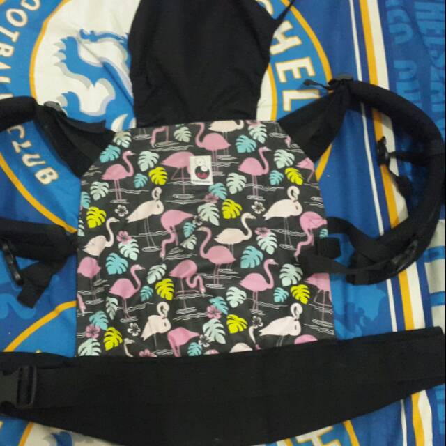 Ssc nana baby carrier motif flamingo