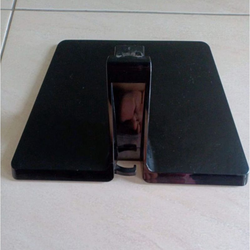 Tatakan TV LG 29 Inch Tipe 29MT45A (Bekas/Second)