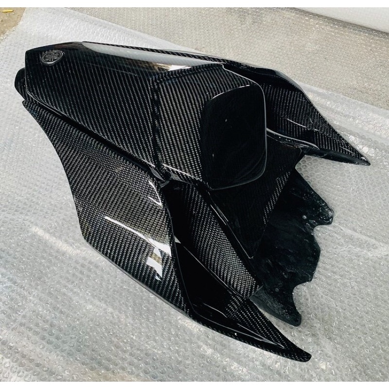 Body Belakang Yamaha R15 v3 Carbon Kevlar Model Yamaha R1M
