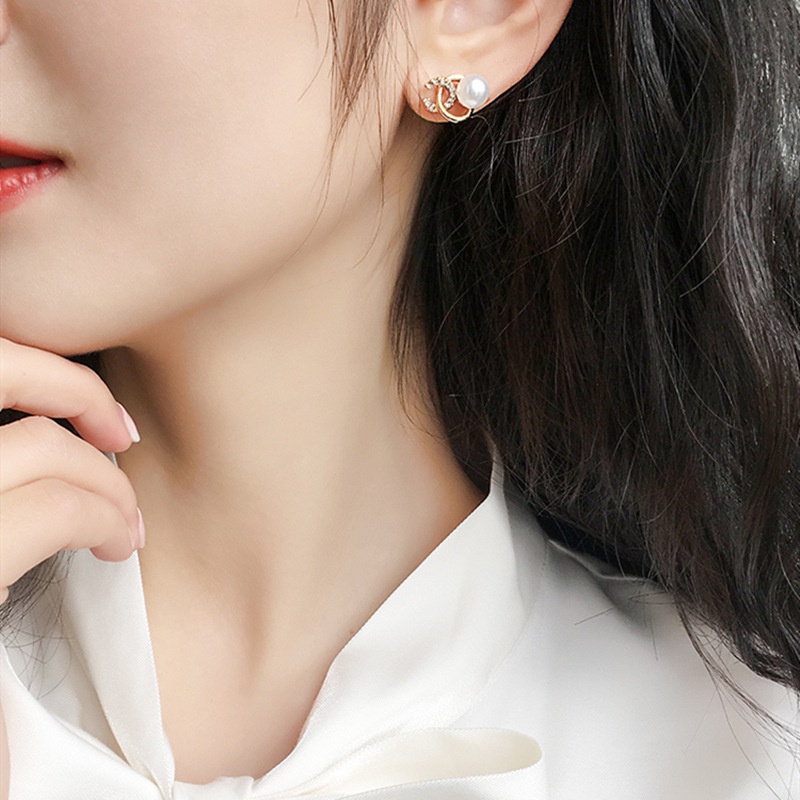 Anting Tusuk Sterling Silver 925 Desain Geometri Hias Mutiara Gaya Korea / Simple Untuk Wanita