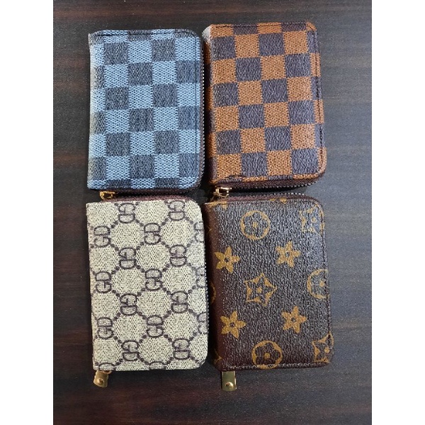 Dompet kartu