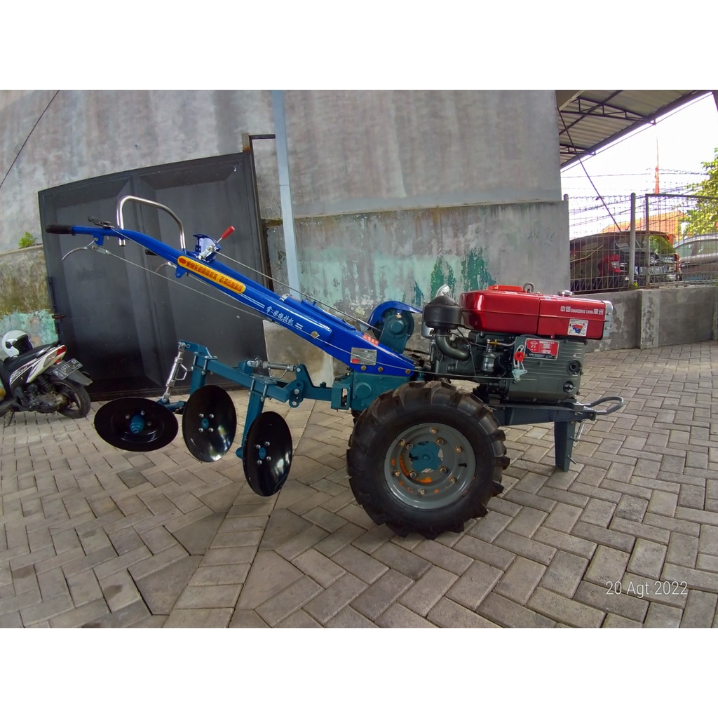 Disc Plough 2 Singkal / Bajak Piringan Cakram Parabola Lengkap Dengan Traktor DF151