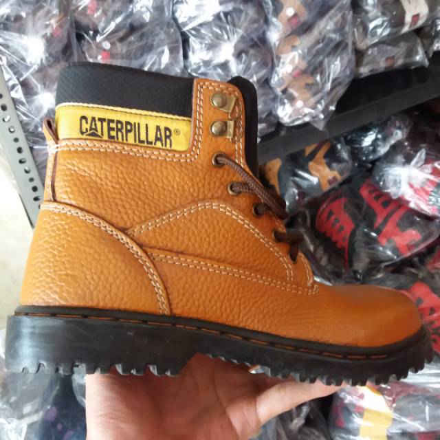 SEPATU SAFETY BOOTS CATERPILLAR BAHAN KULIT