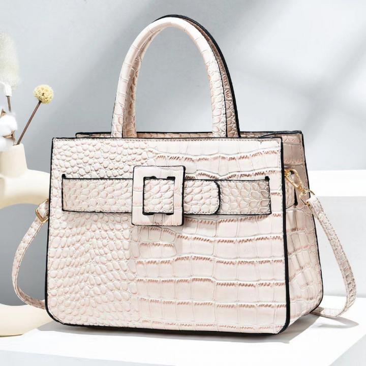 Naura Croco Bag