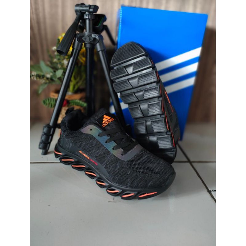 sepatu adidas cowok