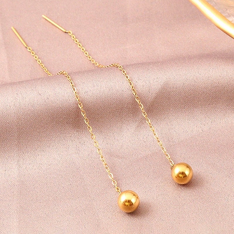 anting panjang titanium bulat