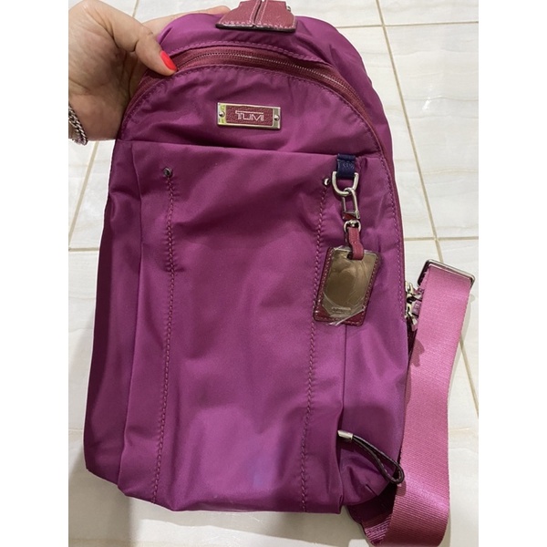 Preloved TUMI sling bag