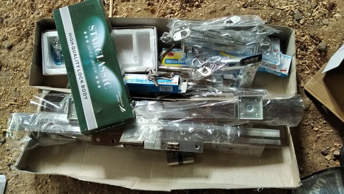 Handle Pintu Kupu Tarung Minimalis Door Pull Stainless 60 Cm Gagang Pintu Tarikan Pintu Kunci Pintu