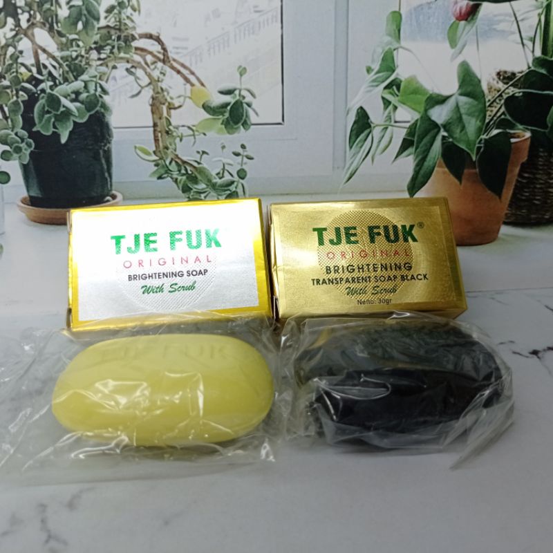 TJE FUK ORIGINAL Brightening Soap With Scrub Yellow/Black