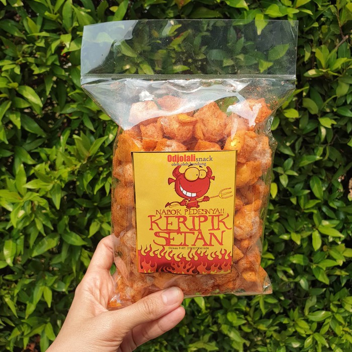 

Keripik Siomay Kering Mini Pedas Odjolali Khas Bandung