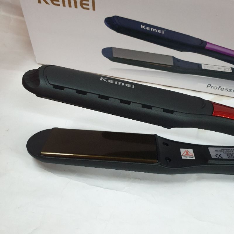 Alat Catokan Rambut Lurus Kemei 428 Hair Straightener Murah