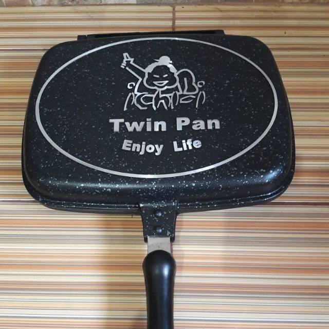 TWIN PAN