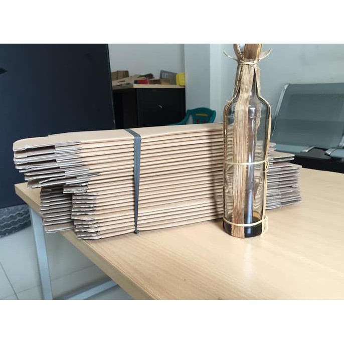 

kardus / box packing botol / payung / aksesoris 6,5 x 6,5 x 29 cm murah