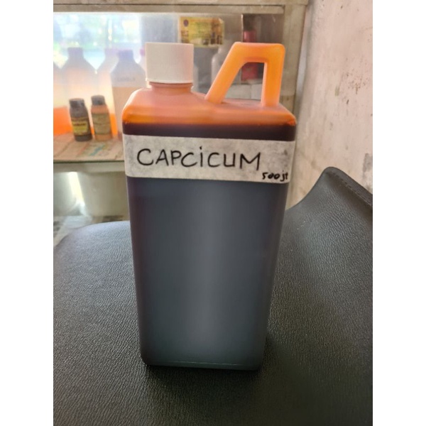 

minyak cabe / CAPSICUM OIL / OLEORESIN OIL 1 M O 1 juta pedas