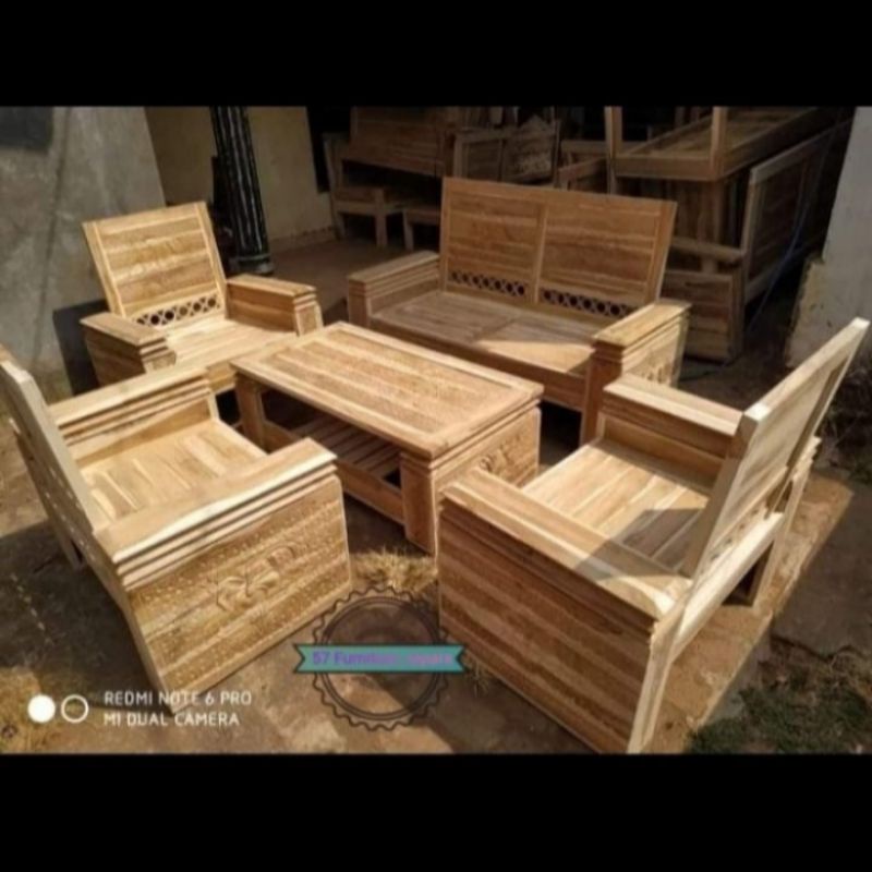 Kursi untuk ruang tamu kayu jati mentahan model minimalis