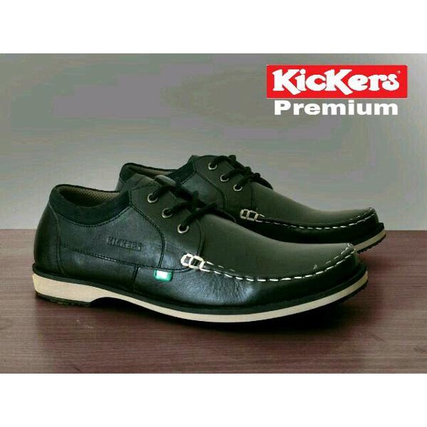 Sepatu Casual Pria Kickers Casual Kulit Sneakers Formal Santai Kerja Gaul Loafers Low Boots Pantofel