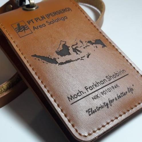 

[Terkece Se-RI] ID Card Holder Magnet Lipat Clip BAHAN FAUX LEATHER PREMIUM IMPORT (DUNDEE)