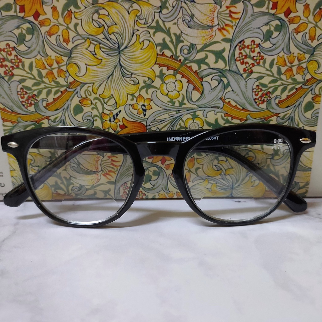Kacamata  Kryptok Lihat Jauh Normal Baca Dekat Lensa Plus 175 (+175) Ready Stock