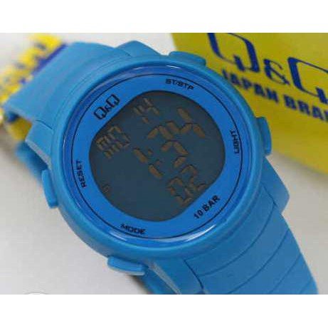 Jam Tangan Qq Wanita Fashion M122 Biru Tali Karet Bergaransi Water Resistant