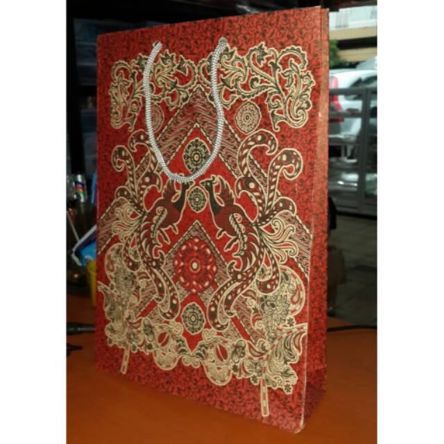 

Paper Bag Batik 22x32