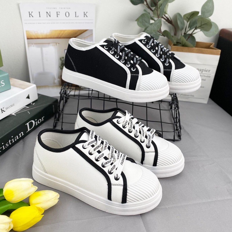 Sepatu Sneakers 816