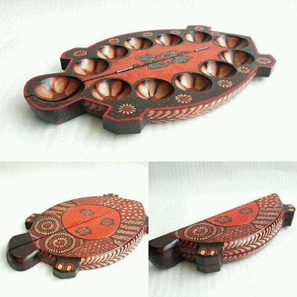 Dakon / Congklak Lipat Kura-kura Kayu Batik Limited