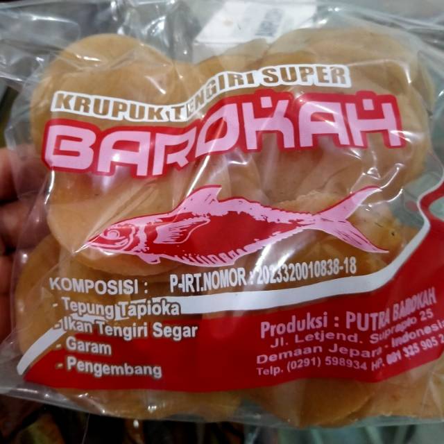 

Krupuk Ikan Tengiri Barokah Jepara (Merah) 250 gram | Oleh Oleh Khas Jepara