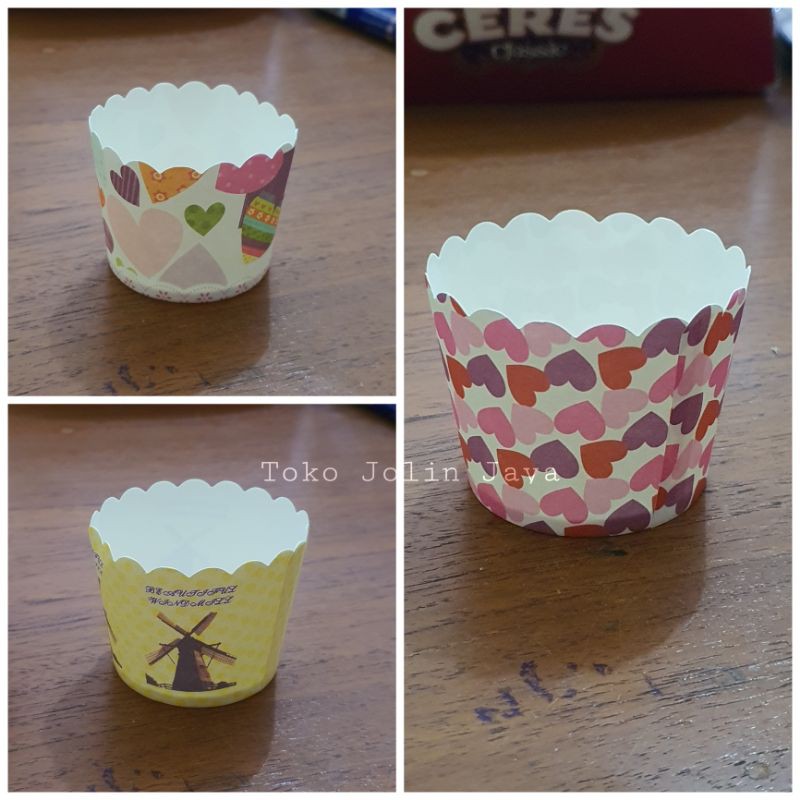 10pcs kertas muffin (S) / muffin cup kecil (warna random)