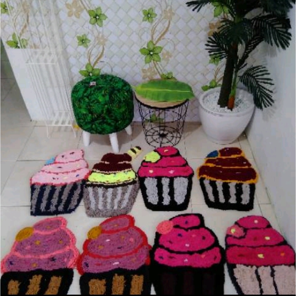 Keset Karakter / Keset Karakter Cupcake/ Keset Kaki / Keset Kamar Mandi / Keset Unik / Keset Lucu
