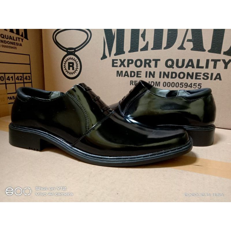 SEPATU PRIA KULIT ASLI SEPATU KERJA KANTOR DINAS SEPATU KULIT MENGKILAP SEPATU PANTOFEL PRIA