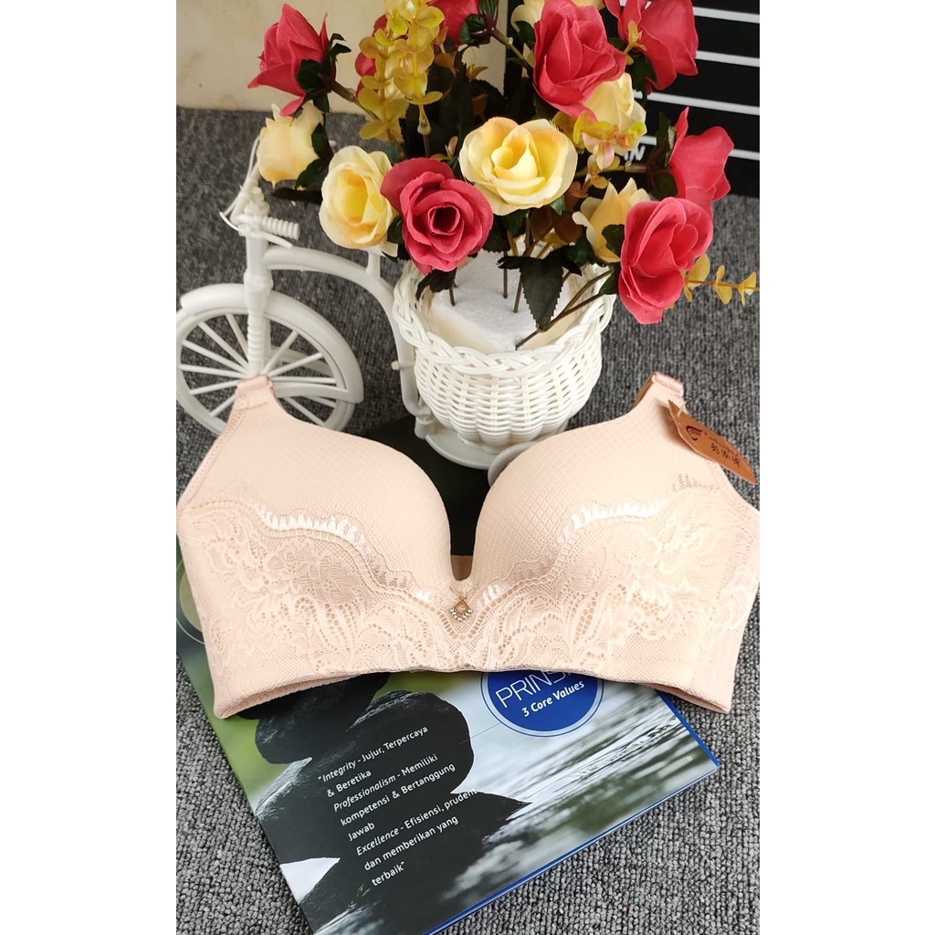 BRA/ BH WANITA BW-6612# TIDAK ADA KAWAT, BUSA SUPER TEBAL SIZE 34-38
