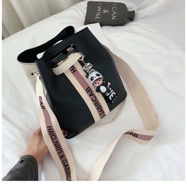 Tas Branded Import Fashion Wanita Tali lebar #9017