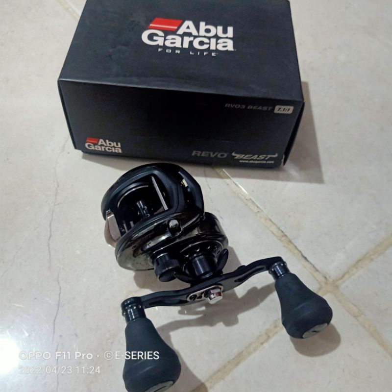 Reel Baitcasting Abu Garcia Revo Beast Right Handle