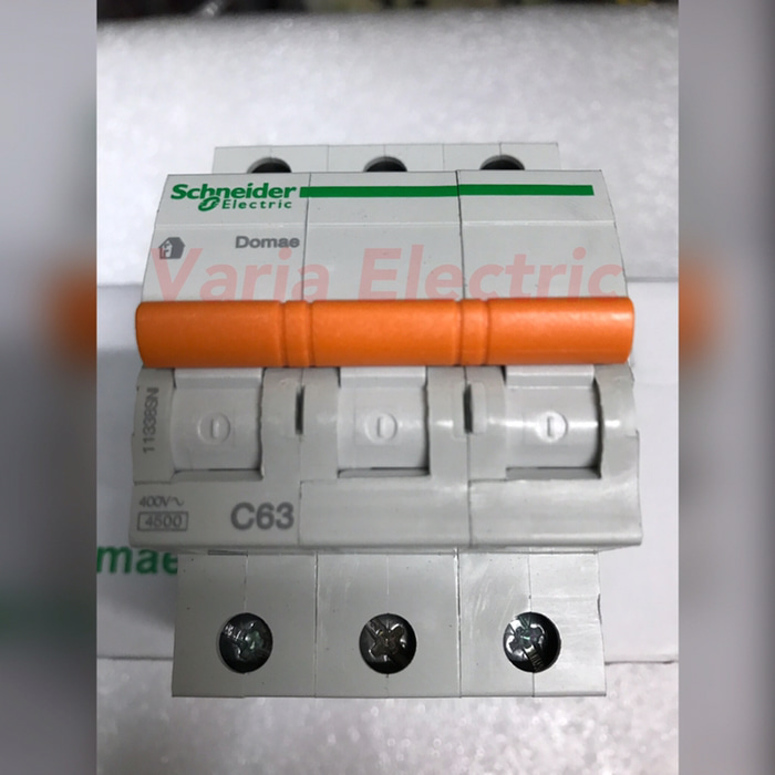 MCB Schneider Domae 3 phase / 50/63 Ampere / 50A/63A (SNI) Termurah