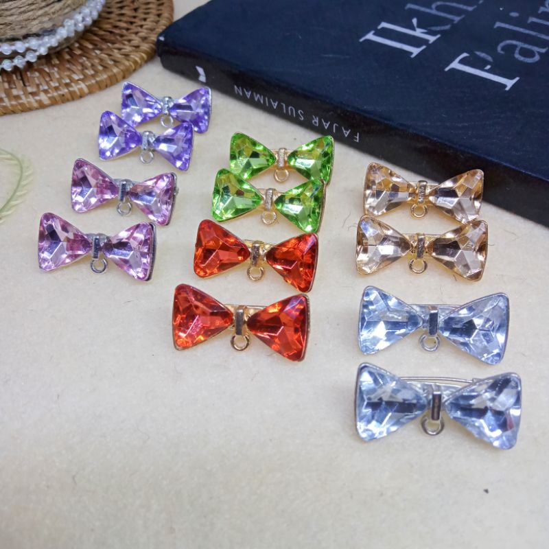 Bros Dagu Ring O Kristal Pita I Bros Dagu Korea