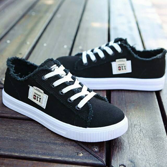 Promooooo Sepatu levis hitam