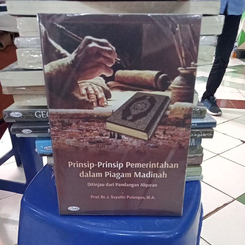 prinsip prinsip pemerintahan dalam piagam Madinah