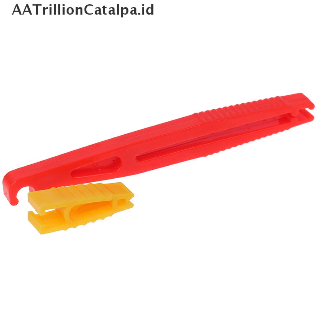 (AATrillionCatalpa) 2pcs / set Klip Penarik Sekring Mobil Mini