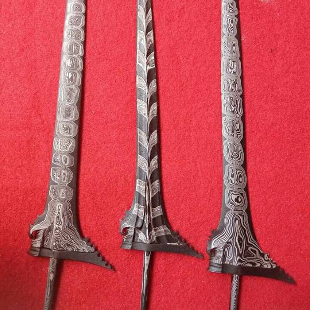 KERIS KAMARDIKAN BALI ( LURUS )