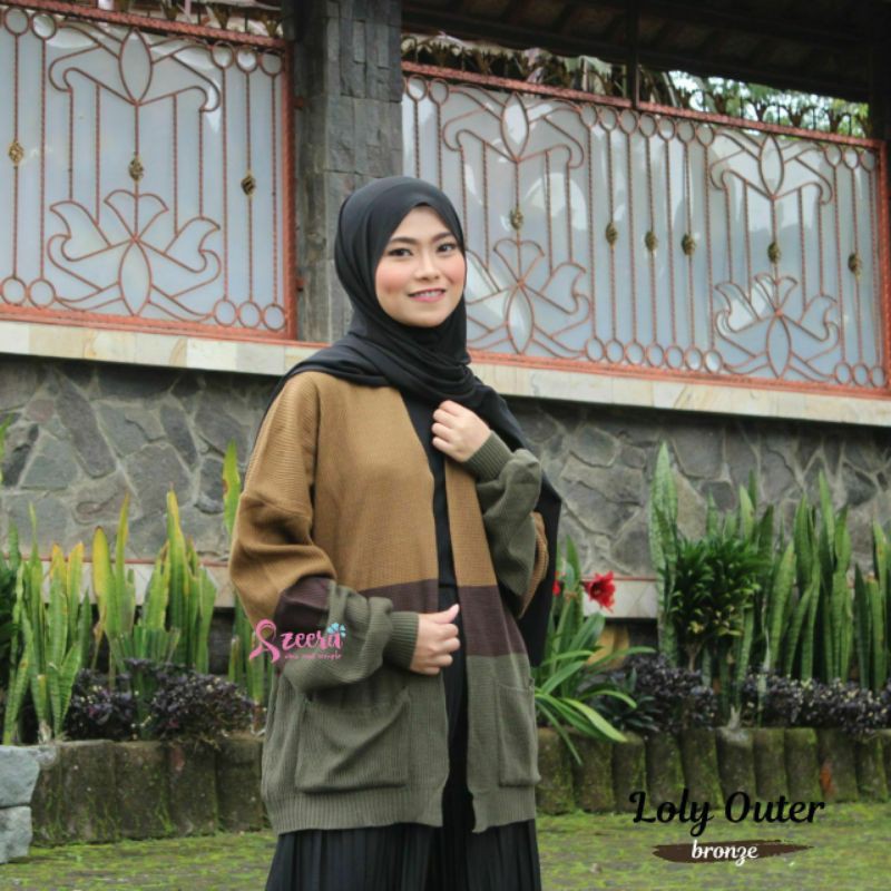 READY outer LOLY by Azeera