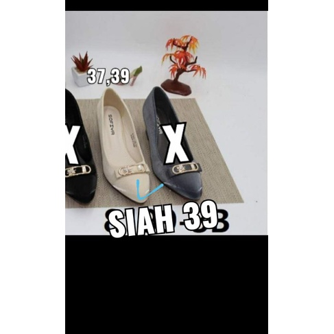 heels sofiya size 39 dan 41 hitam