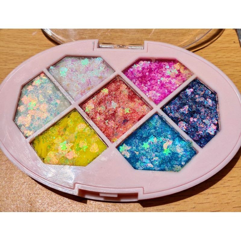 Preloved gliter eyeshadow makeup gliter