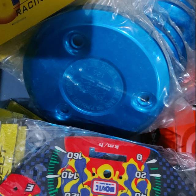 Cover bak mesin honda karisma