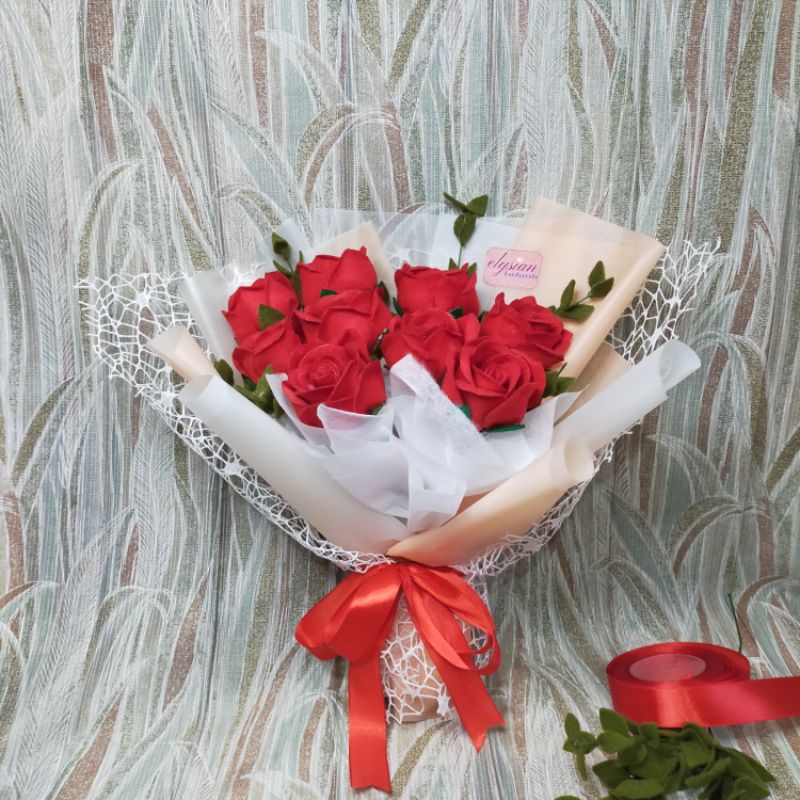 Lovable Bouquet/buket bunga/buket flanel/buket mawar