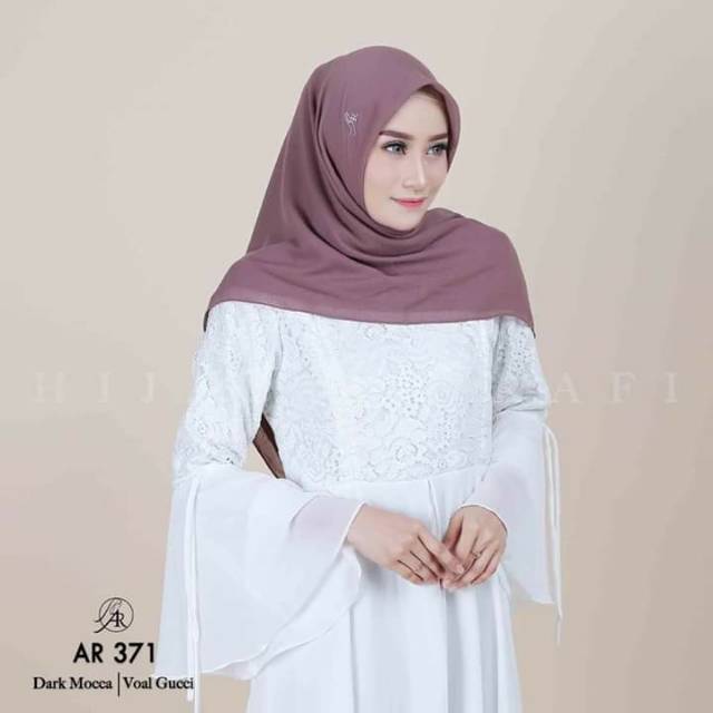 Hijab Arrafi AR 371
