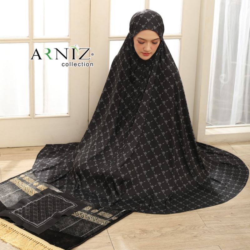 Prayer set by Arniz Collection (Mukena)