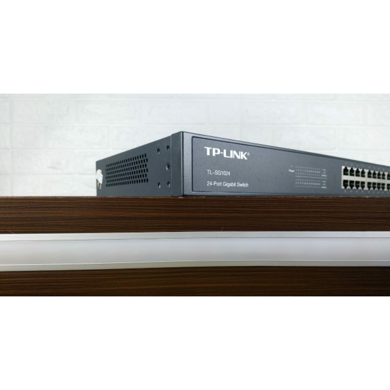 Switch Hub 24 Port TP-Link TL-SG1024 Gigabit Rackmount