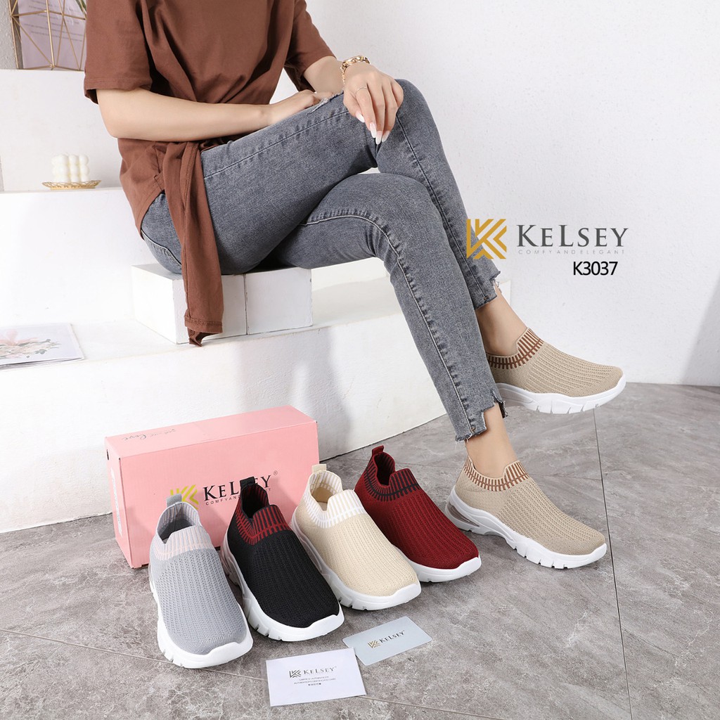 (GRATIS ALAS KAKI) Kelsey Sepatu FlyKnit Wanita / Sepatu Wanita  K3037