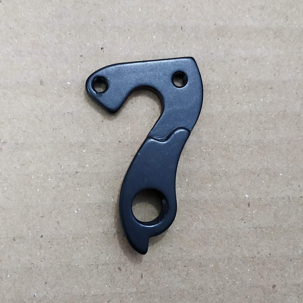 Anting Sterling Drop Out RD Sepeda united sterling